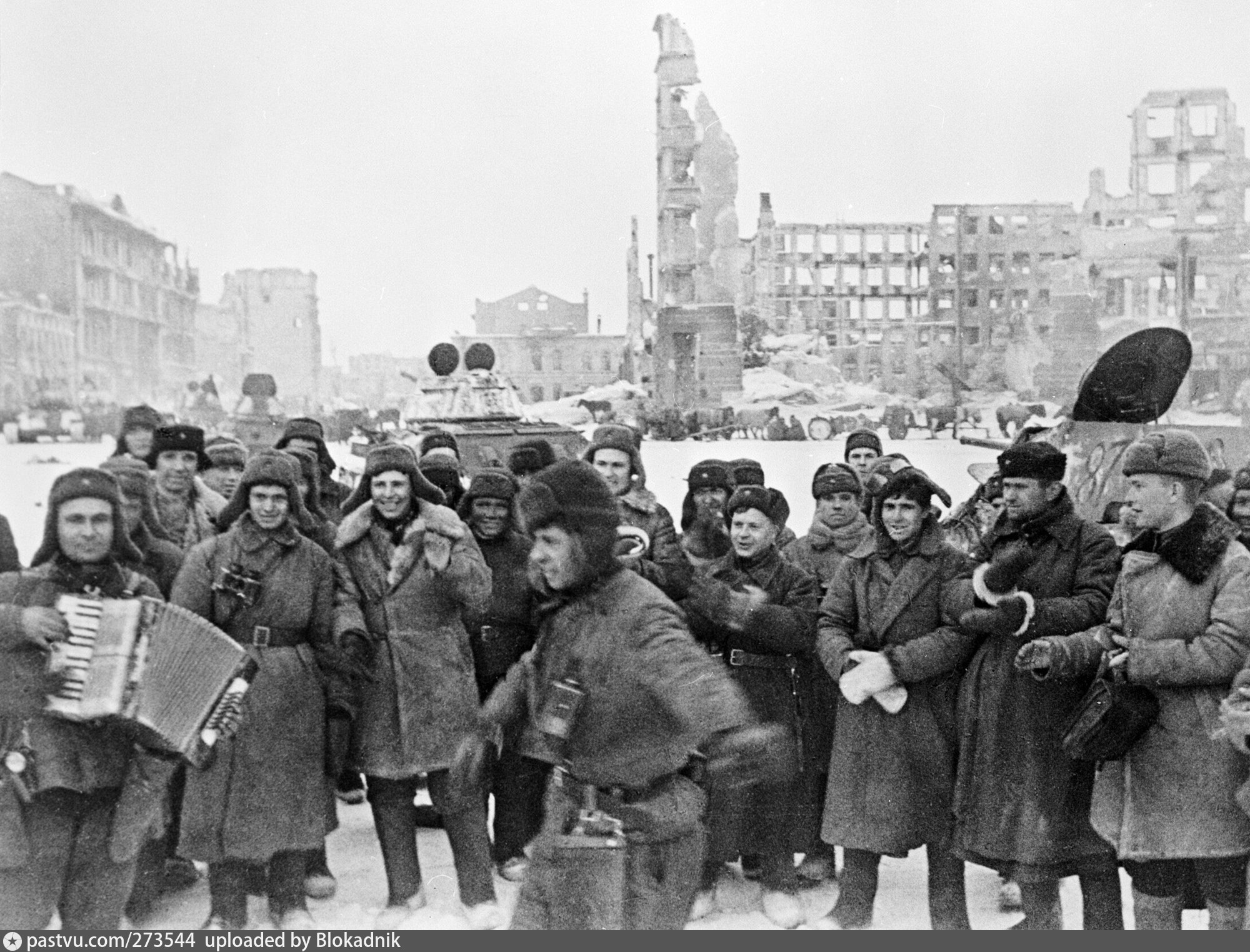 Реферат: Роль Сталинградской битвы в переломе Великой отечественной войны